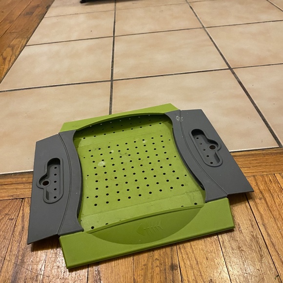 Fozzils flat snap basket for produce durable Think flat™ Mini Colander - Picture 5 of 6